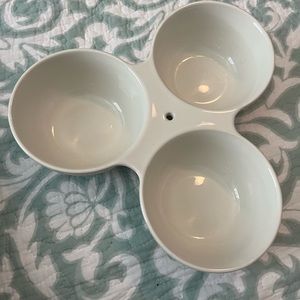 Nora fleming, triple dish